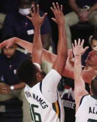  约基奇准绝杀掘金险胜森林狼豪取五连胜