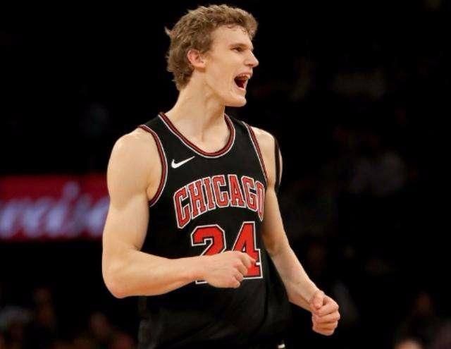  马尔卡宁三分如雨爵士主场射落火箭取三连胜