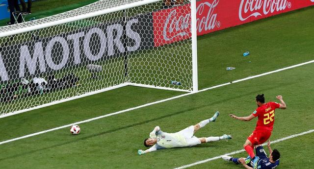  恰尔汗奥卢任意球制胜，那不勒斯主场险胜蒙扎稳局势