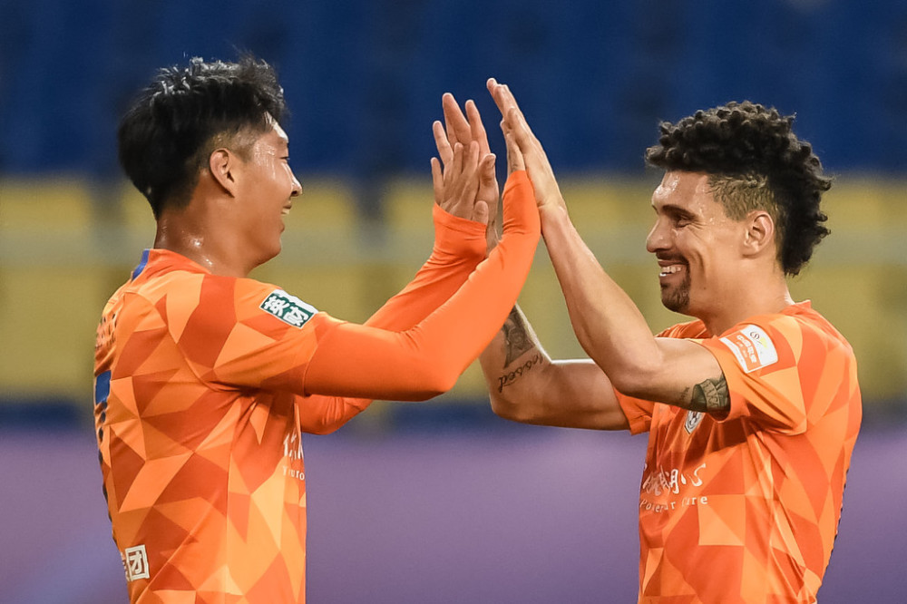  拉齐奥边路快马突袭，因莫比莱搭档显神威