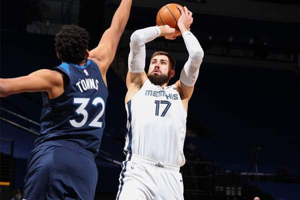  戈贝尔封盖盛宴唐斯低迷森林狼不敌爵士