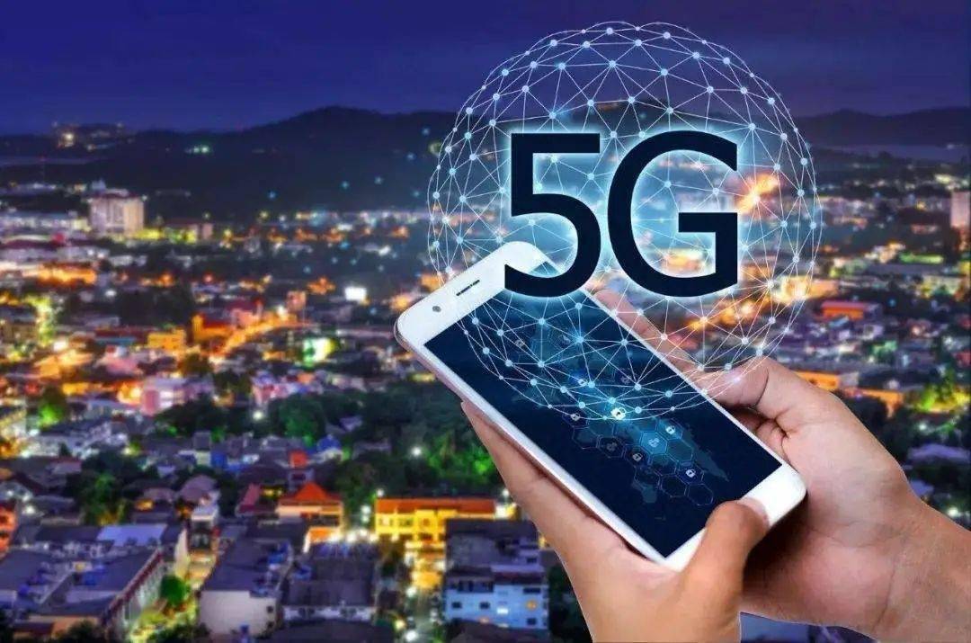 竞技宝- 格勒诺布尔启用无人机拍摄训练，实时分析跑动数据  